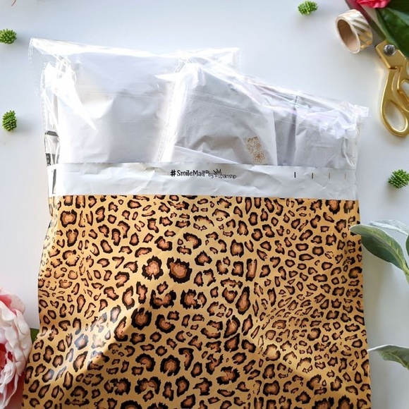 Leopard Poly Mailers 6x9 Pack of 50 - Picture 6 of 7